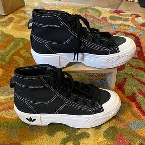 Adidas Original Nizza Trek sneakers